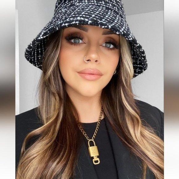 LV Padlock & Key no. 312 ~ Generic chain included - Picture 3 of 11